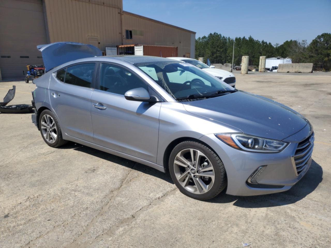 2017 HYUNDAI ELANTRA SE - Image 4