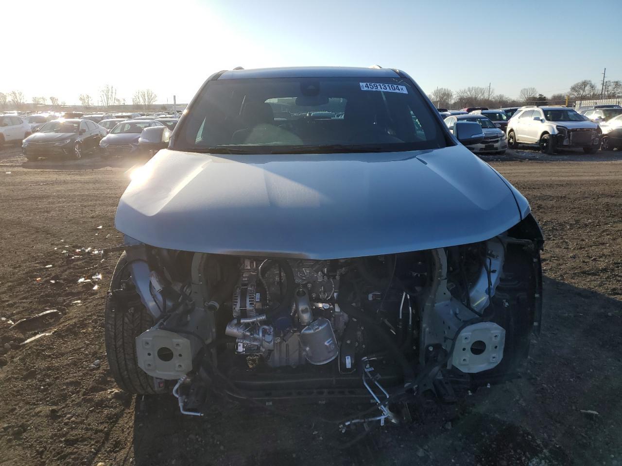 2023 CHEVROLET TRAVERSE L - Фото 5