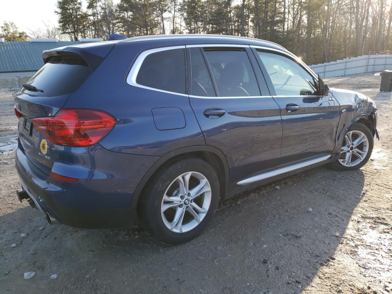 2019 BMW X3 XDRIVE3 - Image 3
