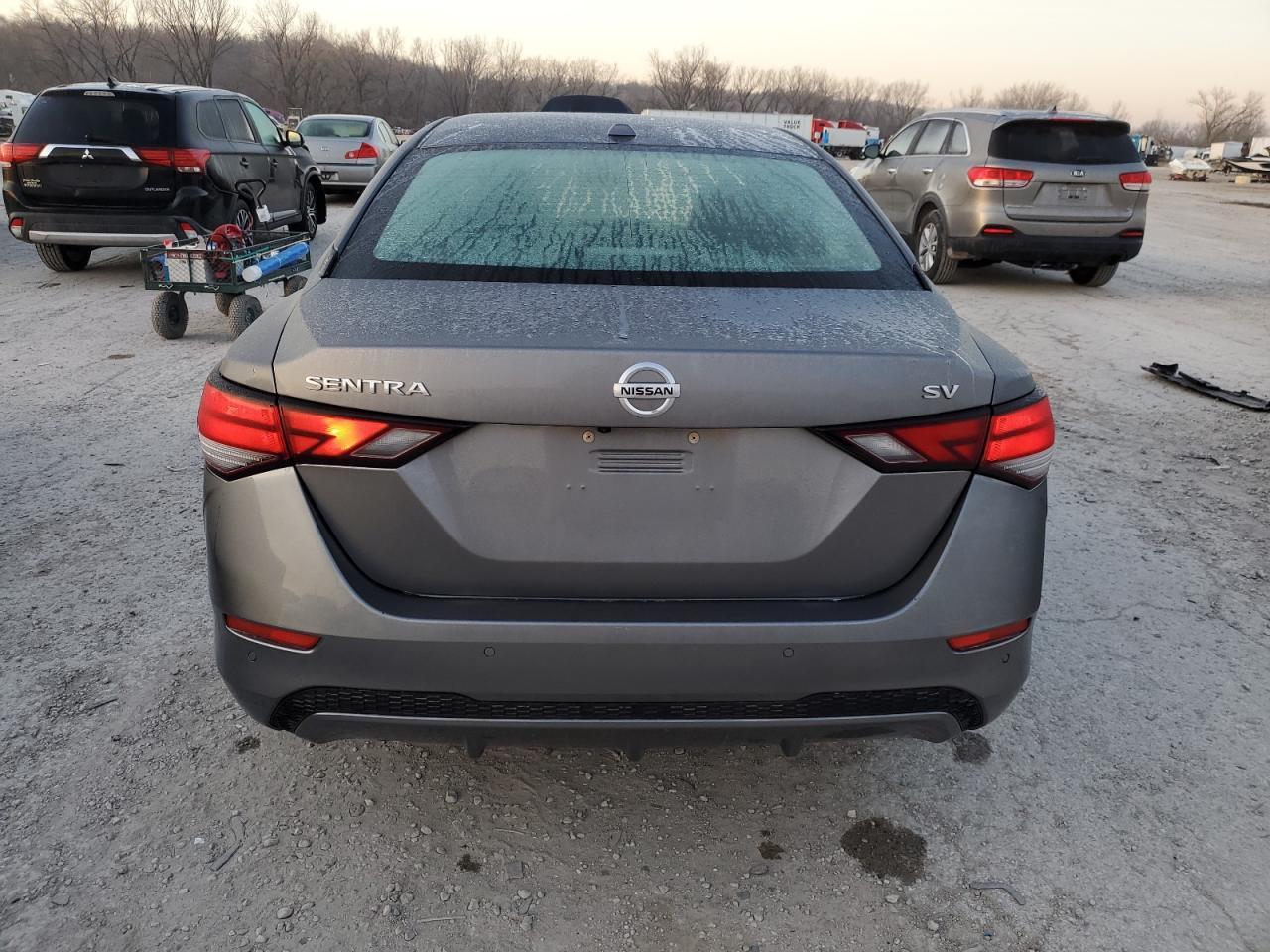 2020 NISSAN SENTRA SV - Фото 6
