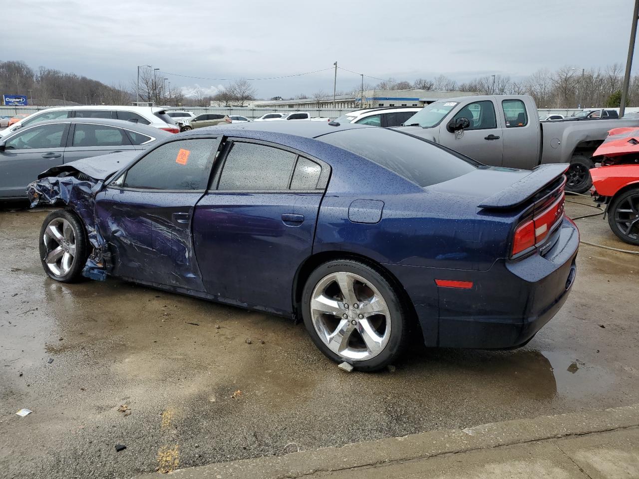2014 DODGE CHARGER SE - Image 2