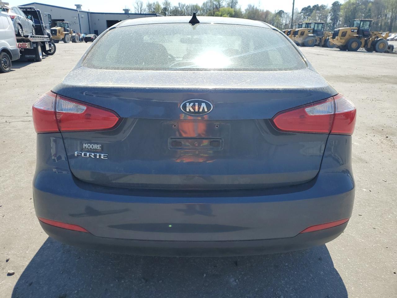 2015 KIA FORTE LX - Фото 6