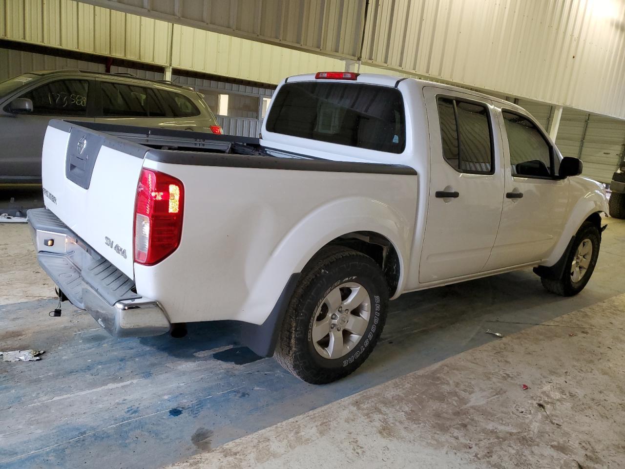 2012 NISSAN FRONTIER S - Фото 3