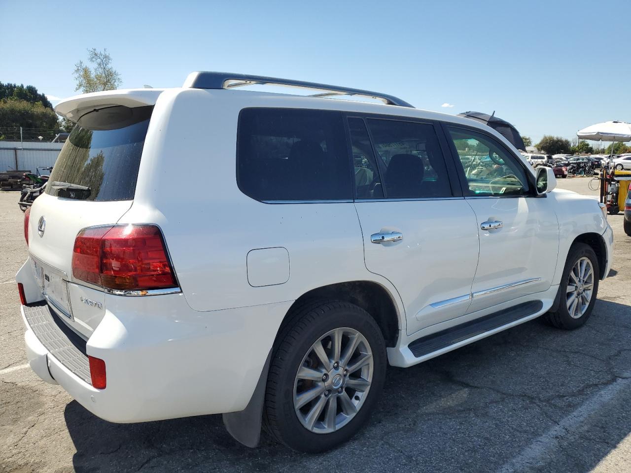 2011 LEXUS LX 570 - Image 3