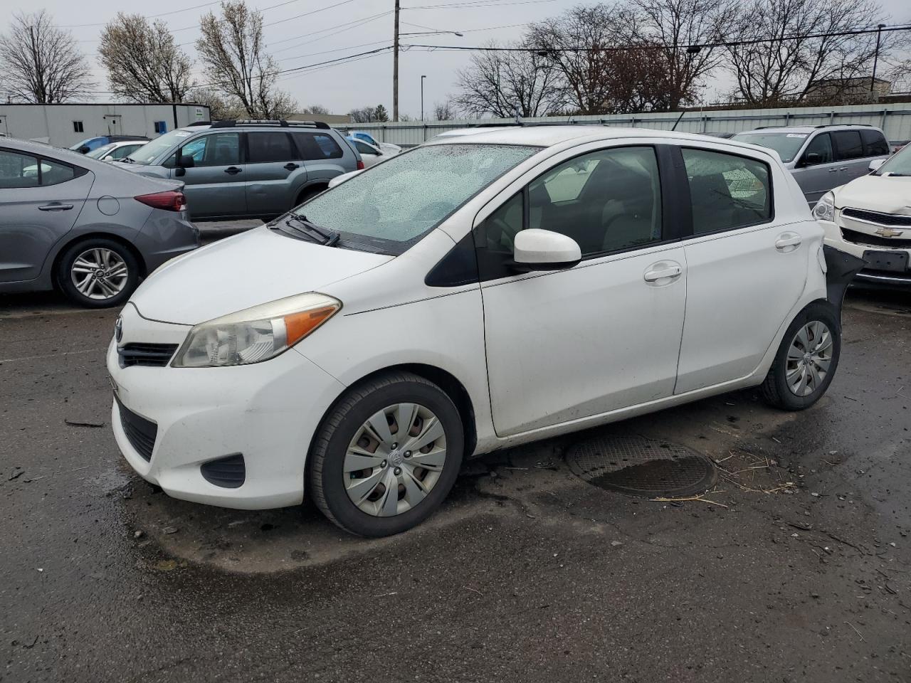 2012 TOYOTA YARIS