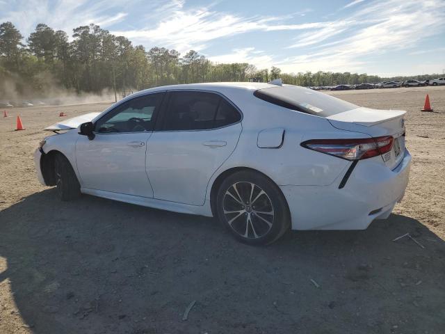 2019 Toyota Camry L - Фото 2