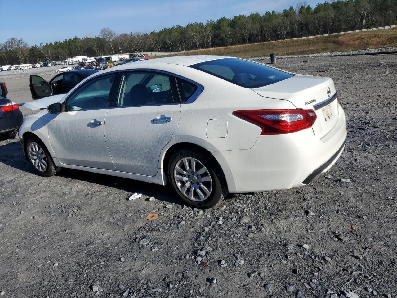 2017 NISSAN ALTIMA 2.5 - Фото 2