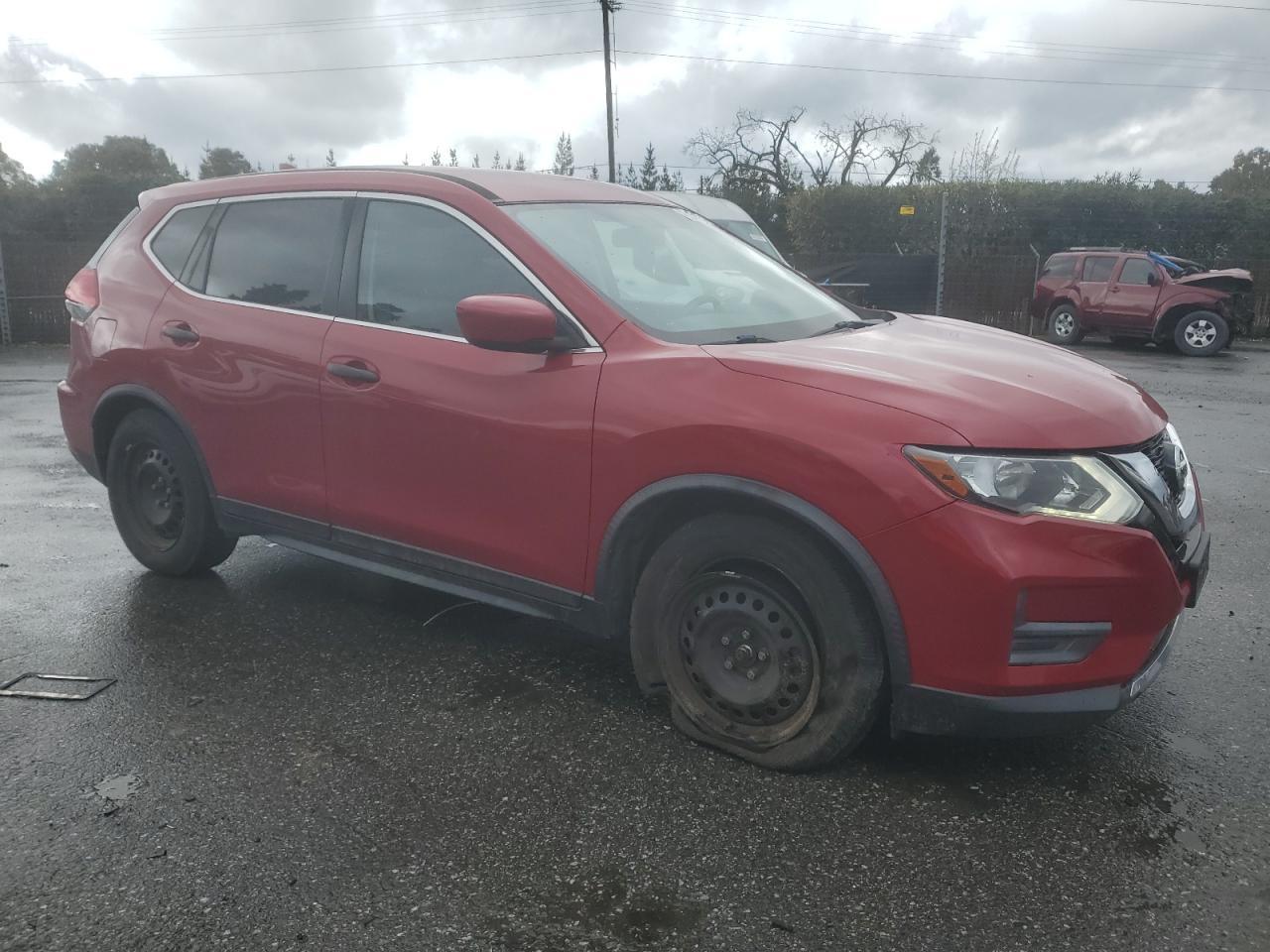 2017 NISSAN ROGUE S - Фото 4