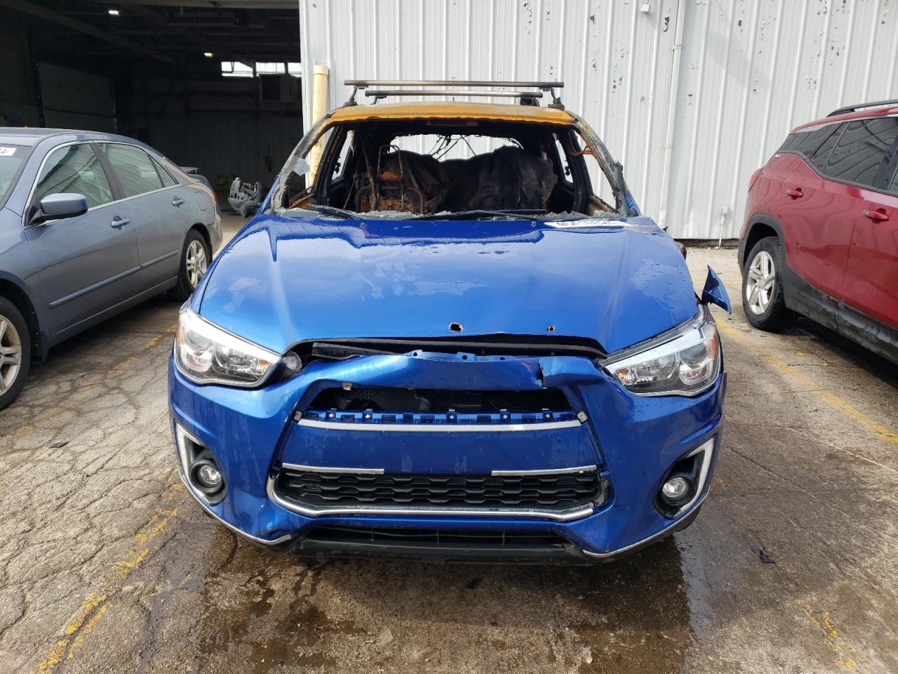 2015 MITSUBISHI OUTLANDER - Фото 5