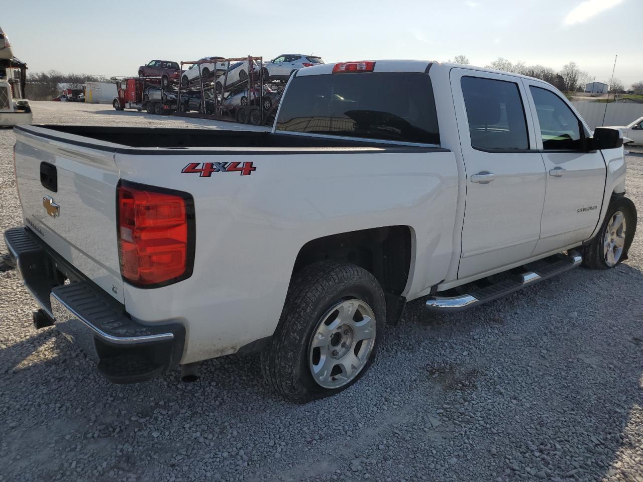 2018 CHEVROLET SILVERADO - Фото 3