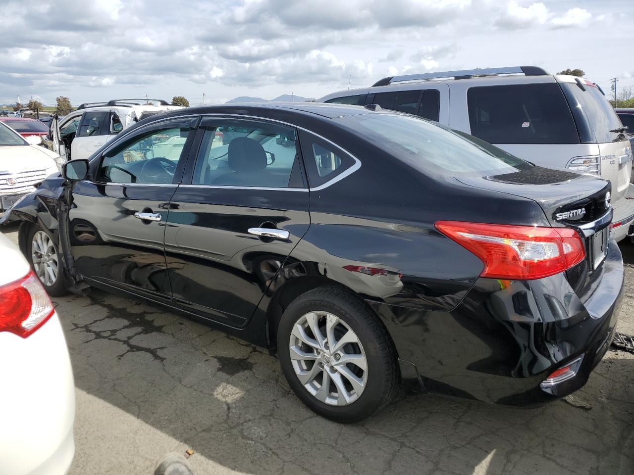 2018 NISSAN SENTRA S - Фото 2