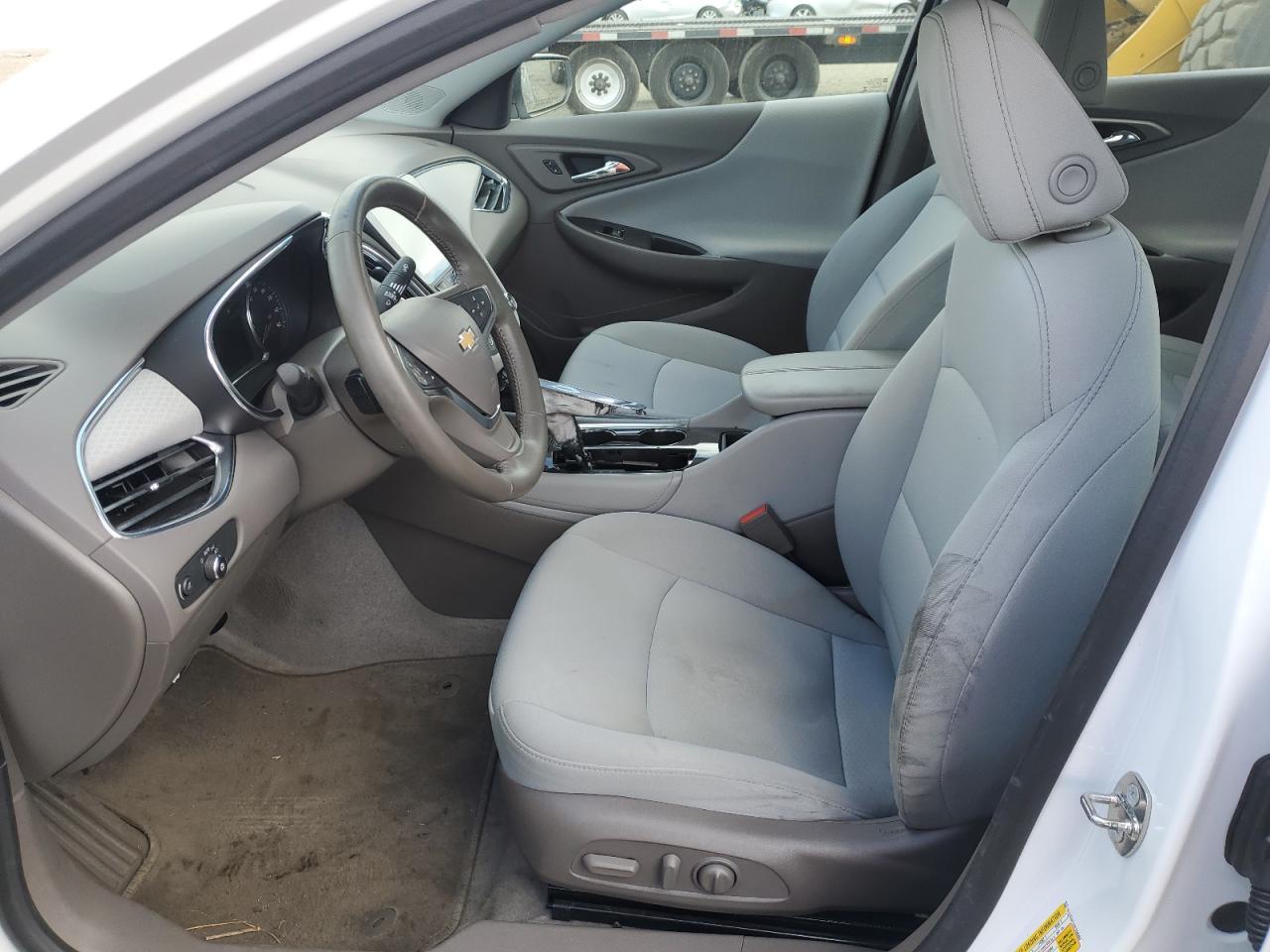 2017 CHEVROLET MALIBU LT - Image 7