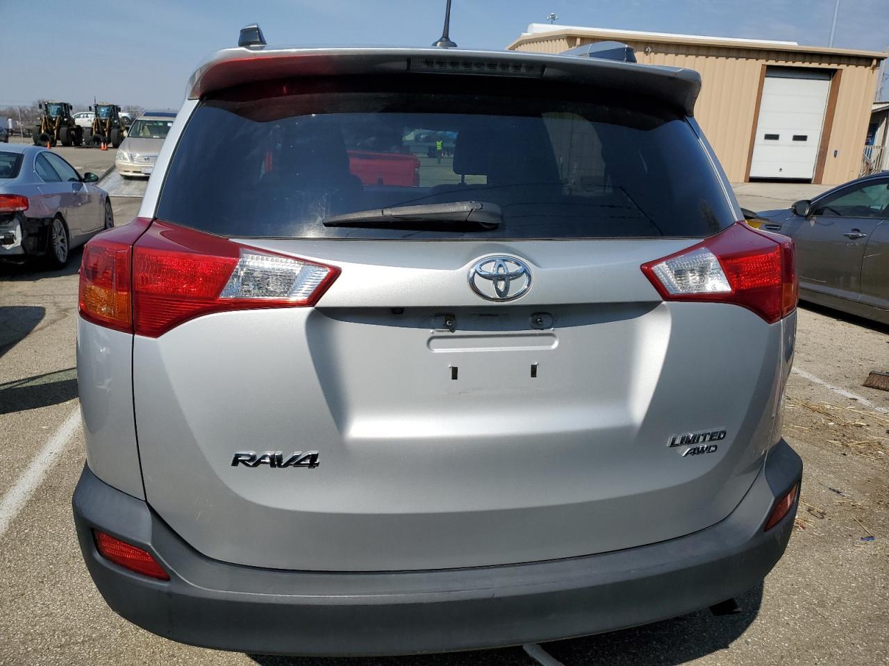 2014 TOYOTA RAV4 LIMIT - Image 6