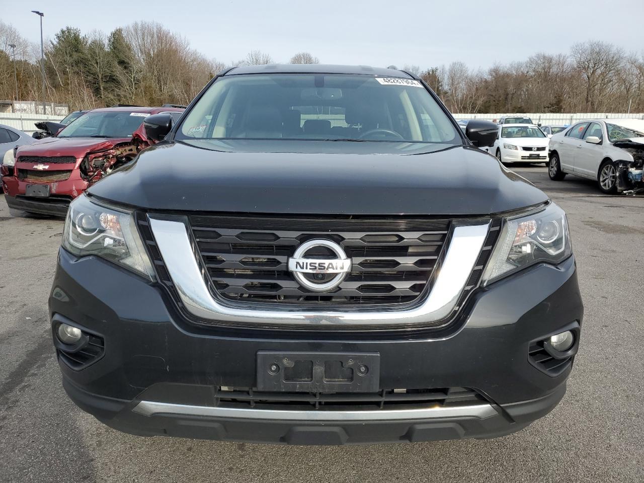 2017 NISSAN PATHFINDER - Фото 5