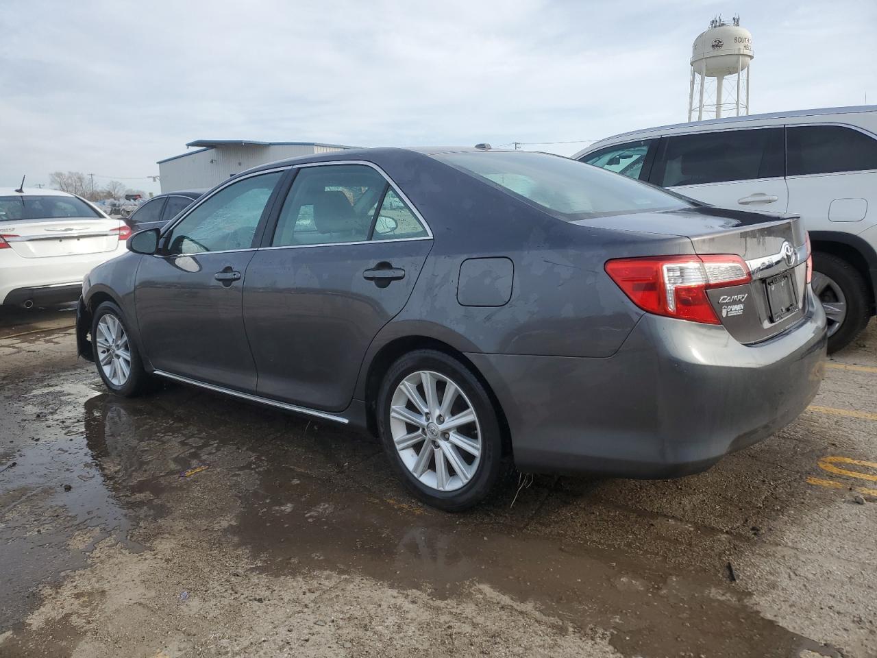 2013 TOYOTA CAMRY L - Фото 2