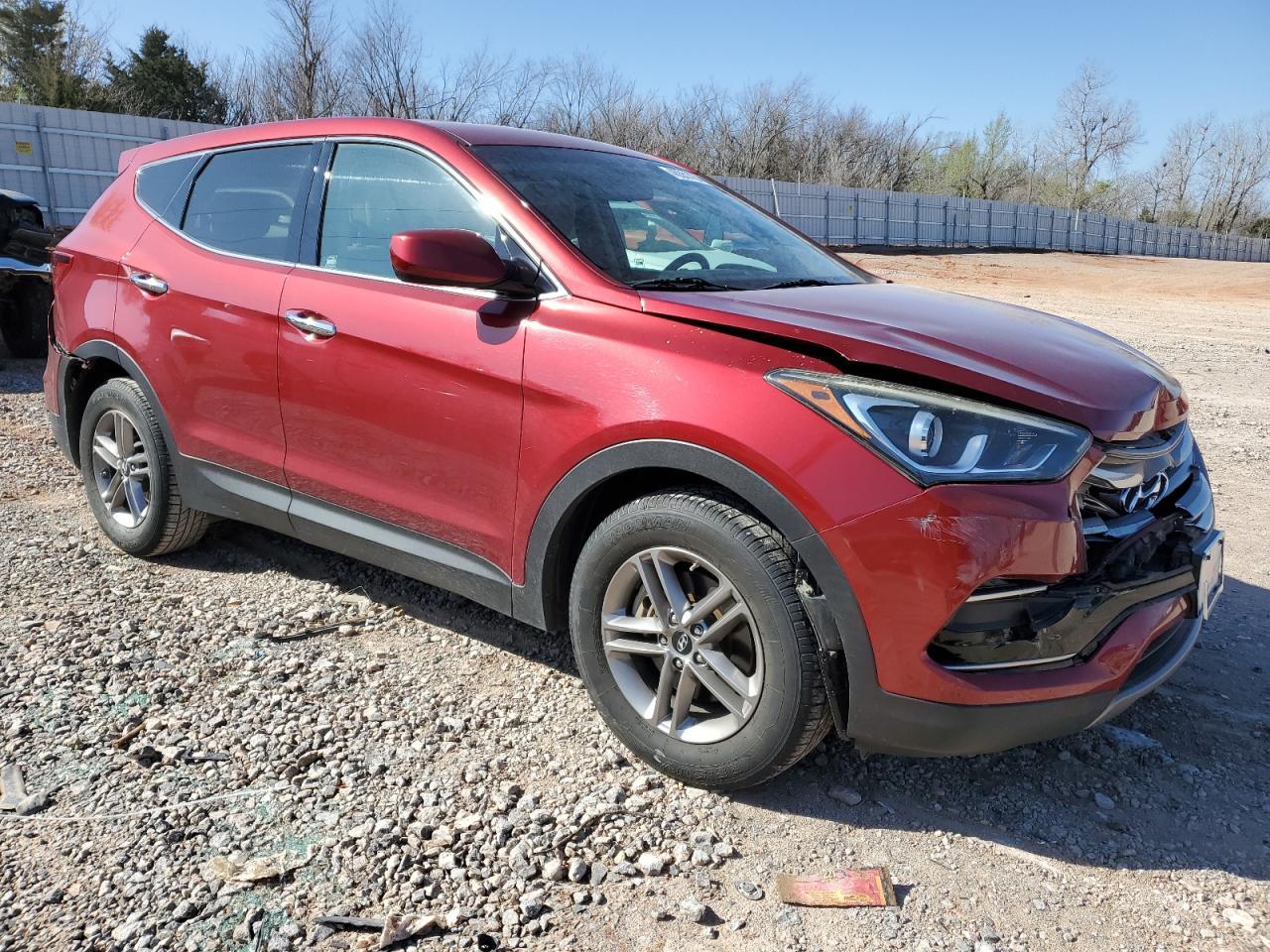 2017 HYUNDAI SANTA FE S - Image 4