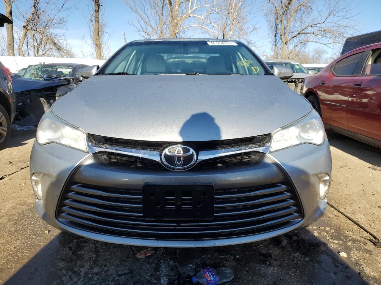 2015 TOYOTA CAMRY LE - Фото 5