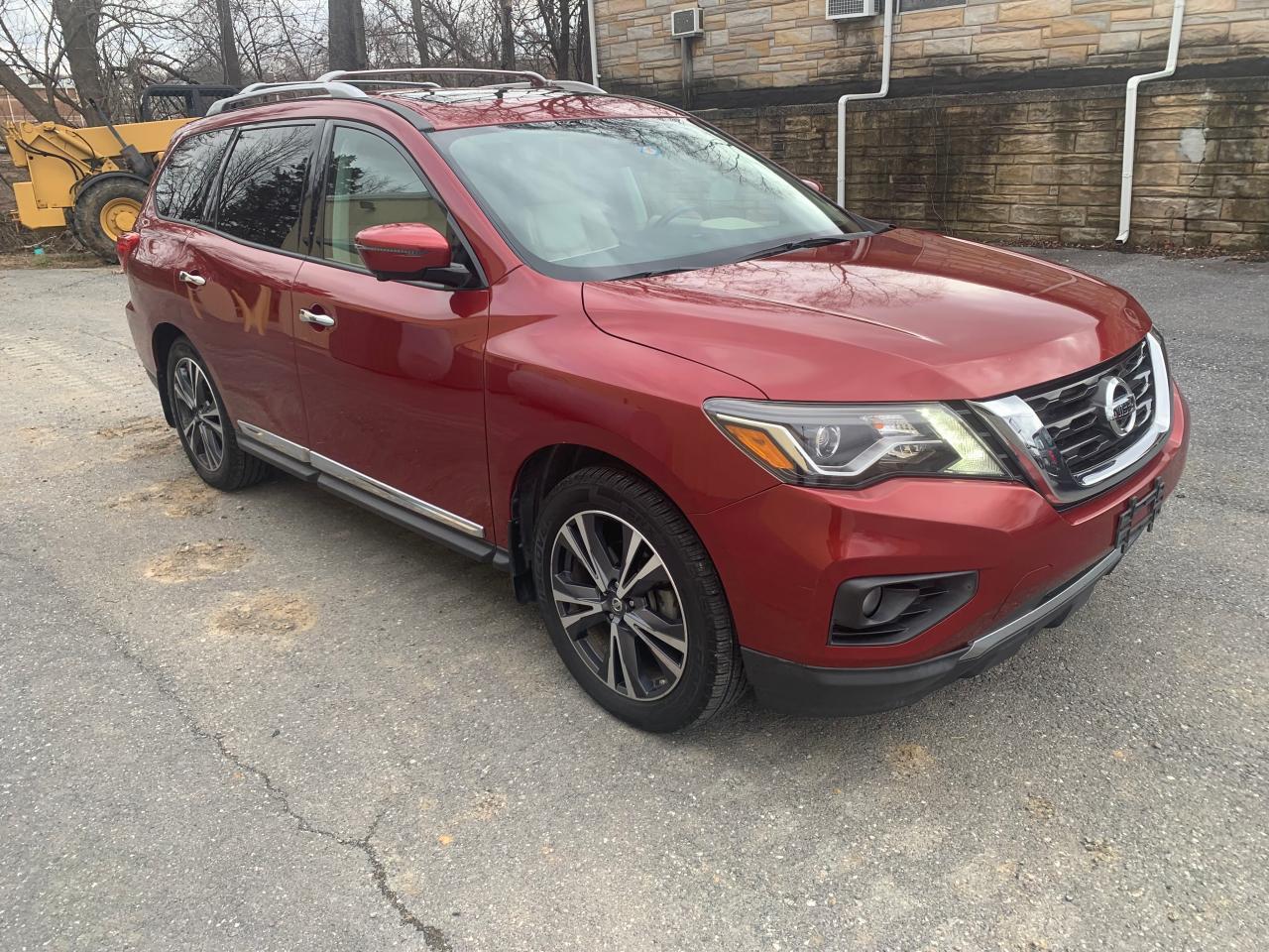 2017 NISSAN PATHFINDER