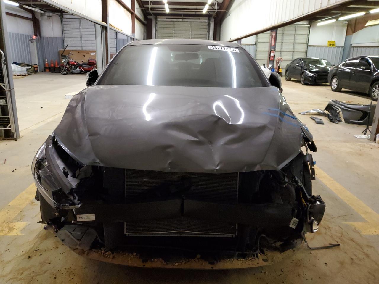 2018 HYUNDAI ELANTRA SE - Фото 5