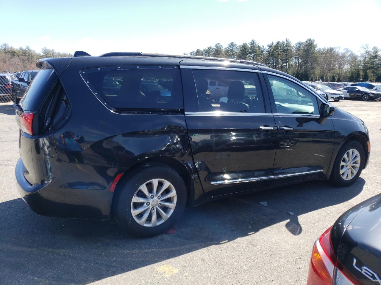 2017 CHRYSLER PACIFICA T - Image 3