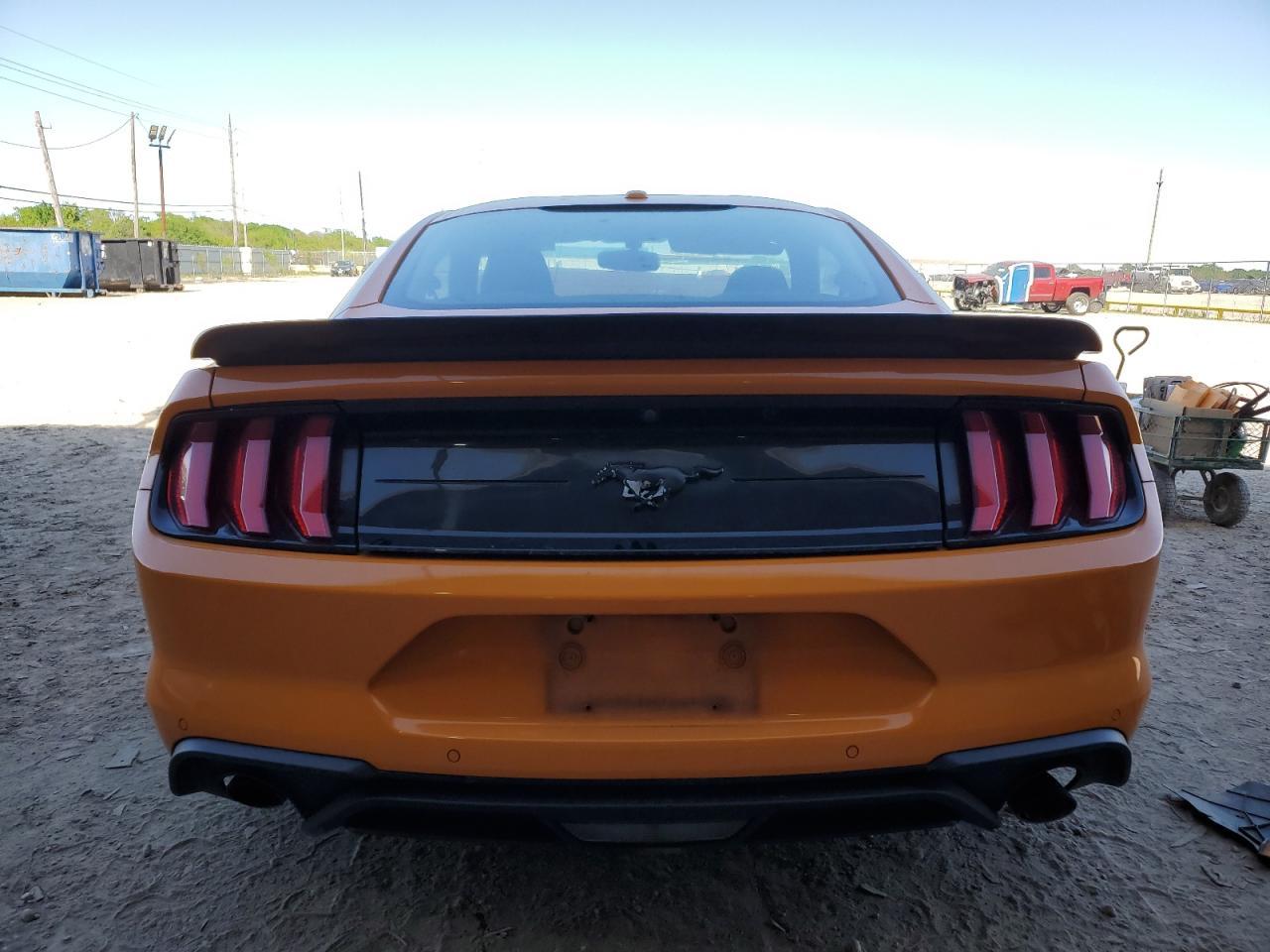2018 FORD MUSTANG - Image 6