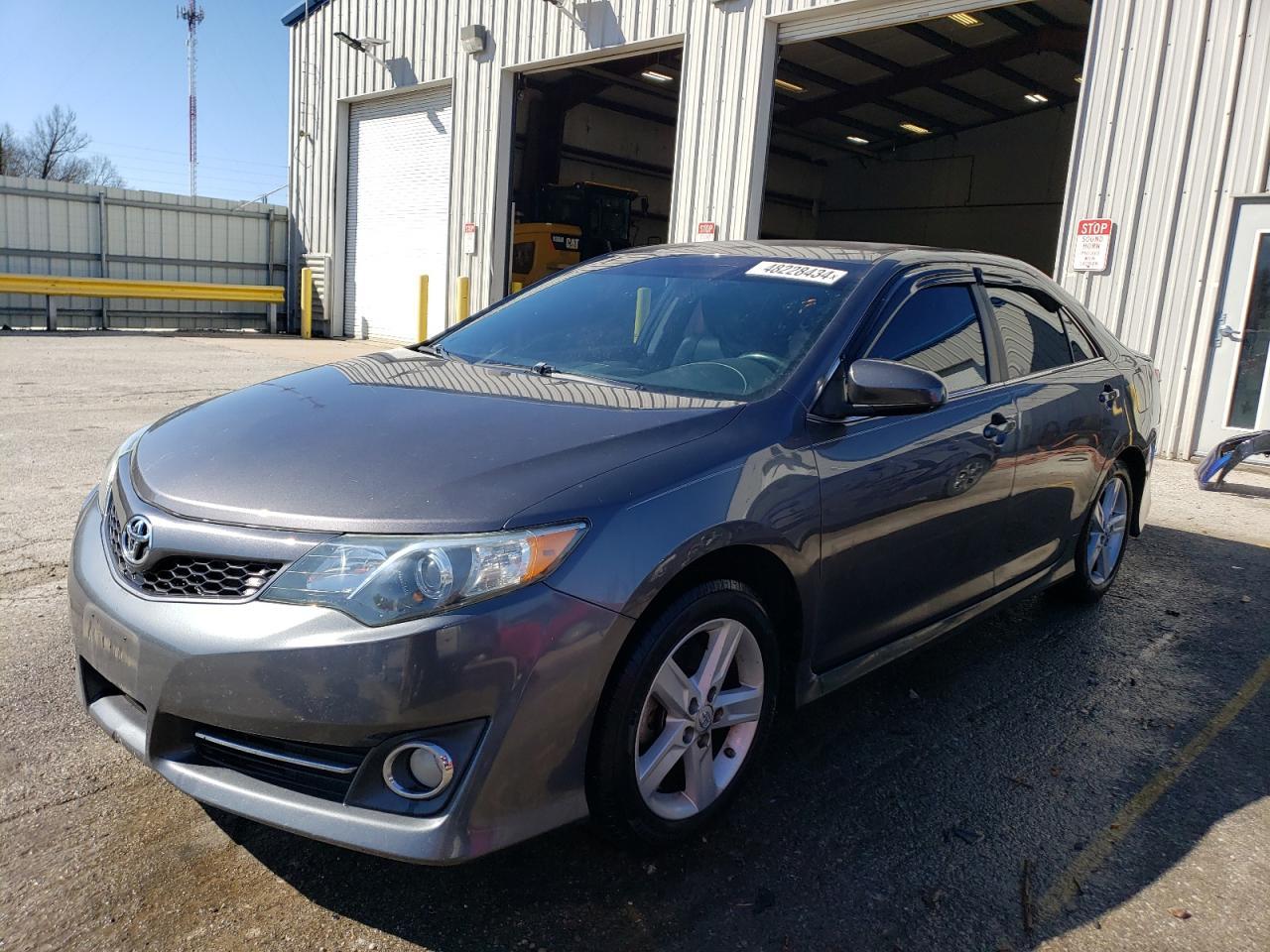 2014 TOYOTA CAMRY L