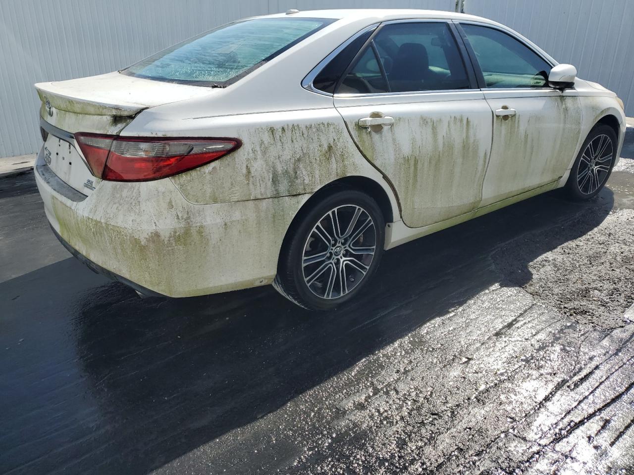 2016 TOYOTA CAMRY LE - Фото 3