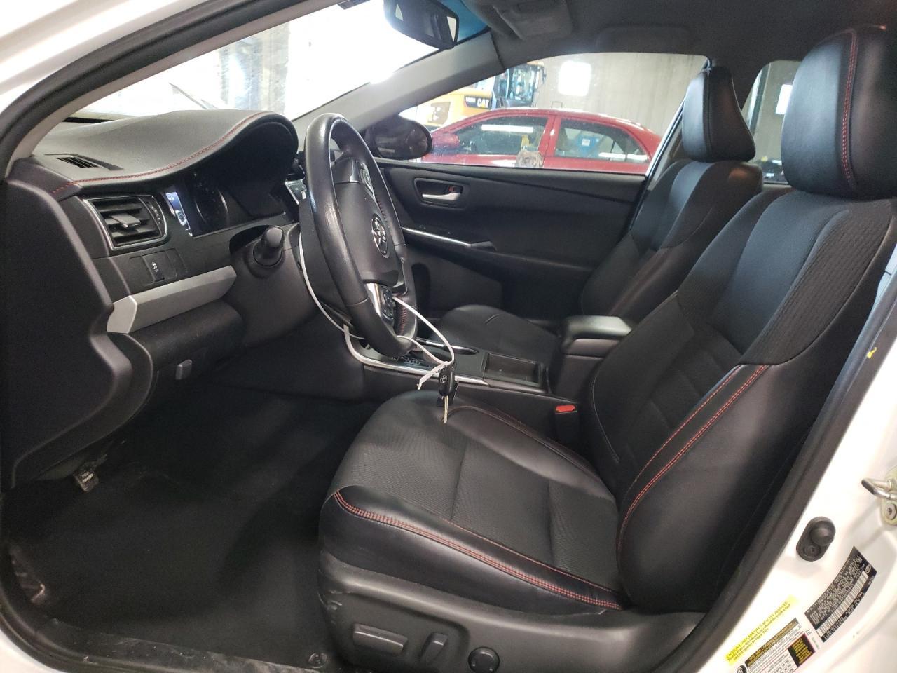 2017 TOYOTA CAMRY LE - Image 7