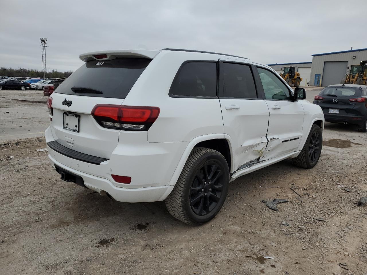 2018 JEEP GRAND CHER - Image 3