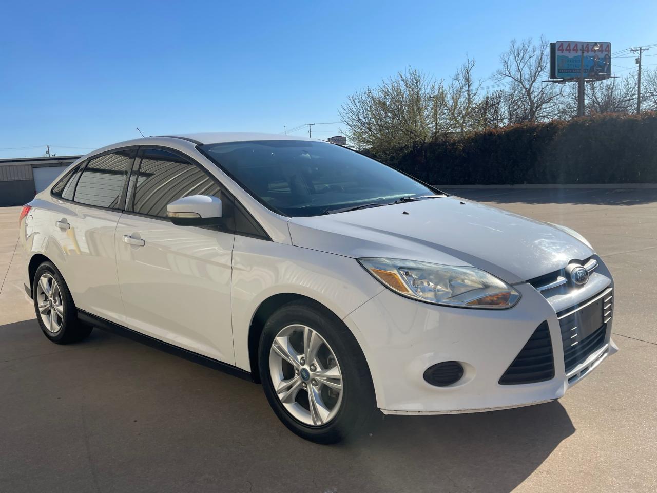 2013 FORD FOCUS SE car image