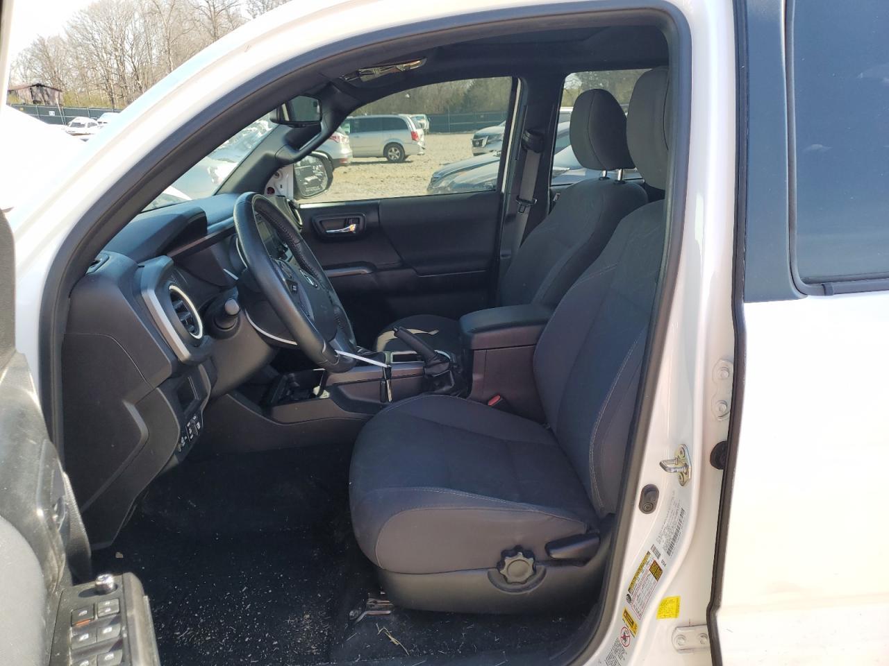 2017 TOYOTA TACOMA DOU - Фото 7