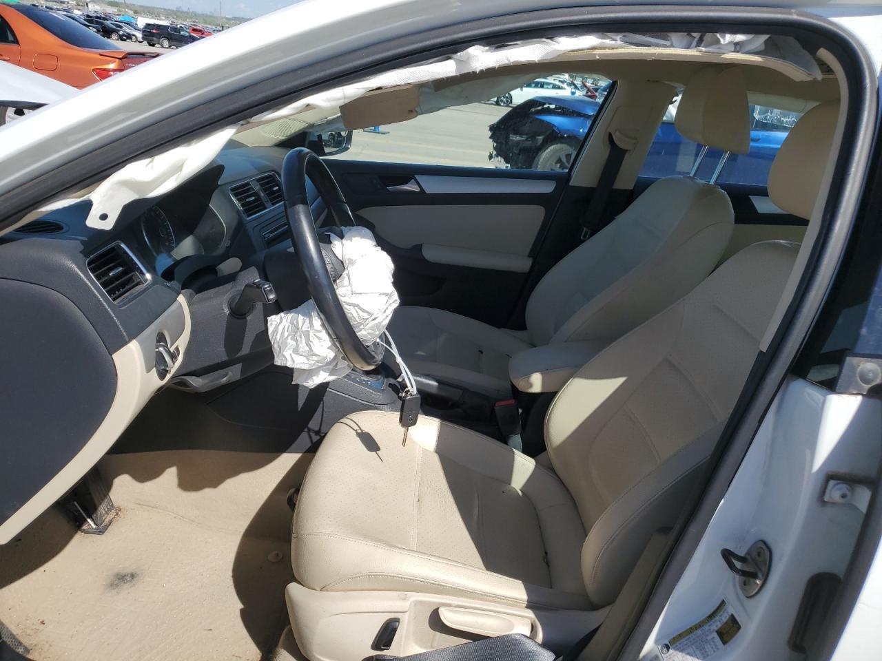 2014 VOLKSWAGEN JETTA SE - Image 7