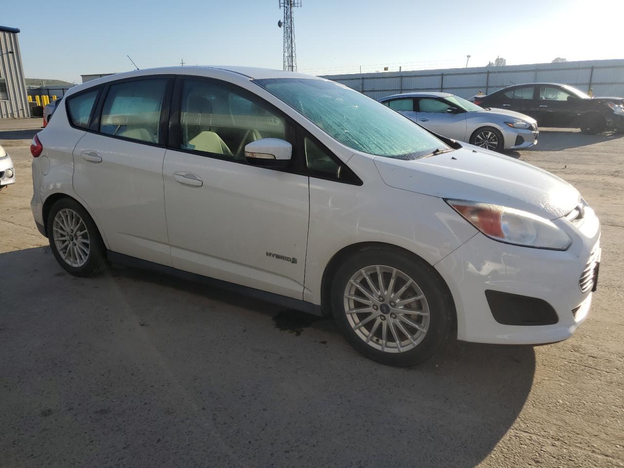 2015 FORD C-MAX SE - Фото 4