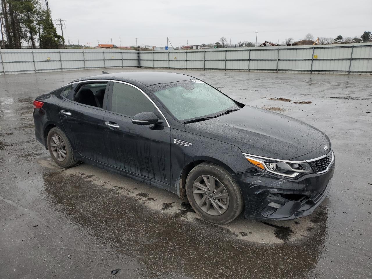 2020 KIA OPTIMA LX - Image 4