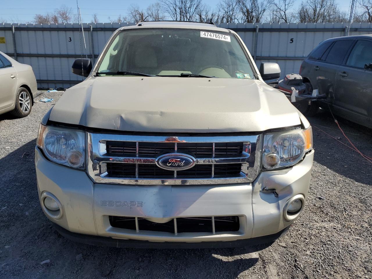 2012 FORD ESCAPE XLT - Image 5