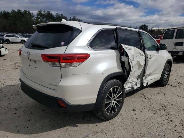2018 Toyota Highlander Se - Фото 3