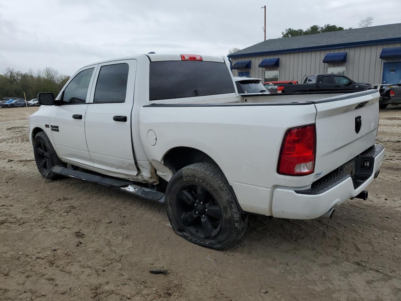 2017 RAM 1500 ST - Фото 2