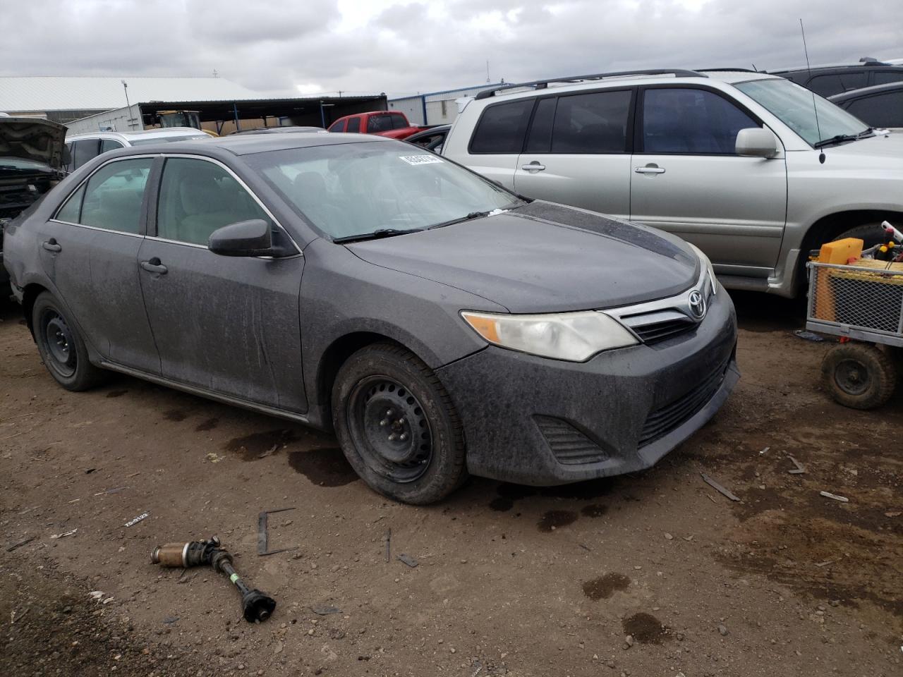 2014 TOYOTA CAMRY L - Image 4