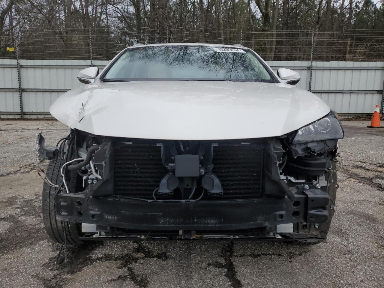 2015 LEXUS NX 200T - Фото 5