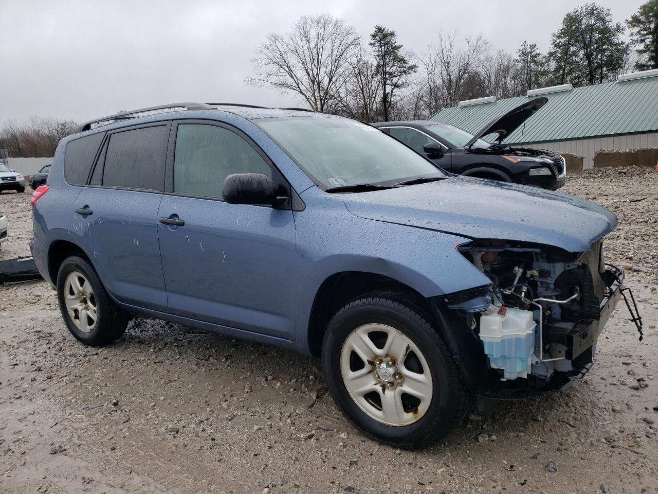 2011 TOYOTA RAV4 - Фото 4