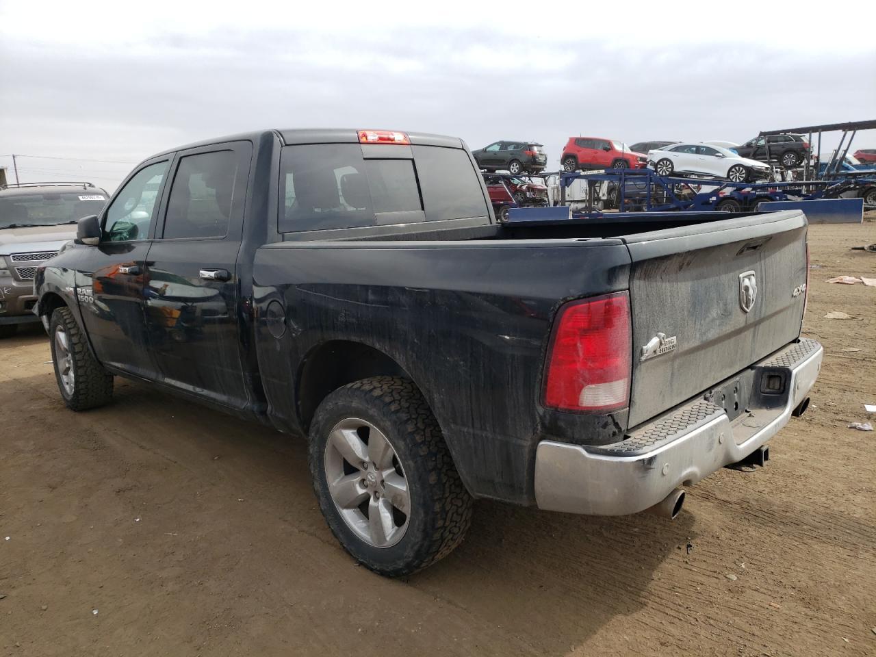 2017 RAM 1500 SLT - Фото 2