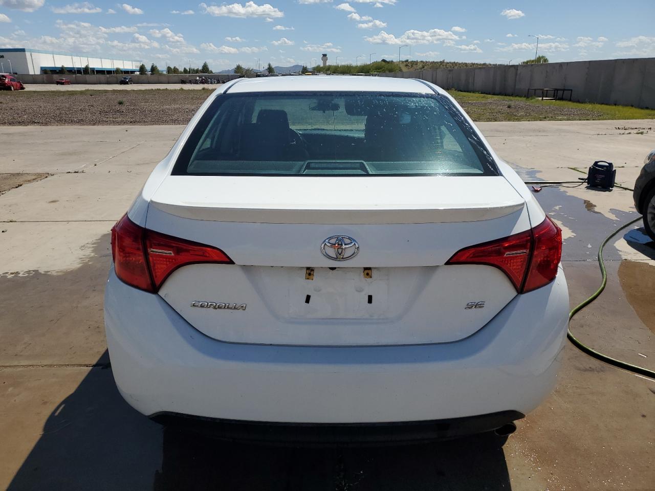 2019 TOYOTA COROLLA L - Фото 6