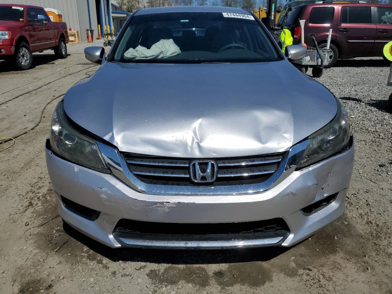 2014 HONDA ACCORD LX - Фото 5