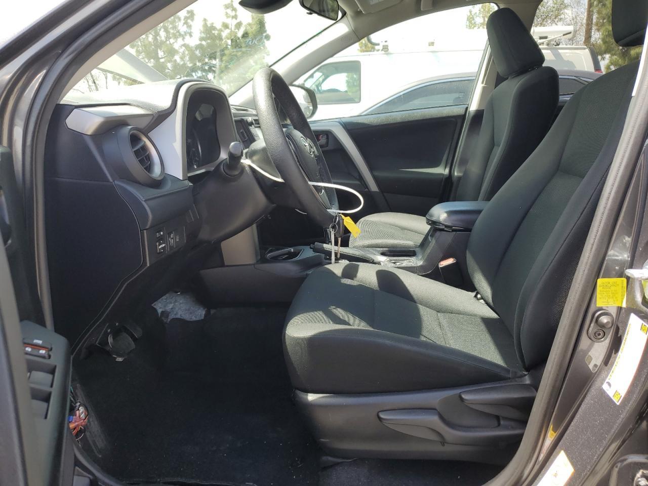 2017 TOYOTA RAV4 LE - Image 7