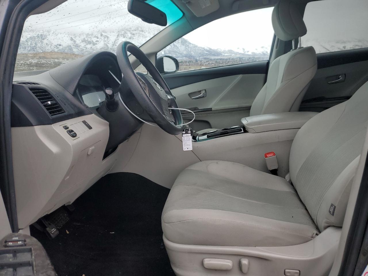 2012 TOYOTA VENZA LE - Image 7