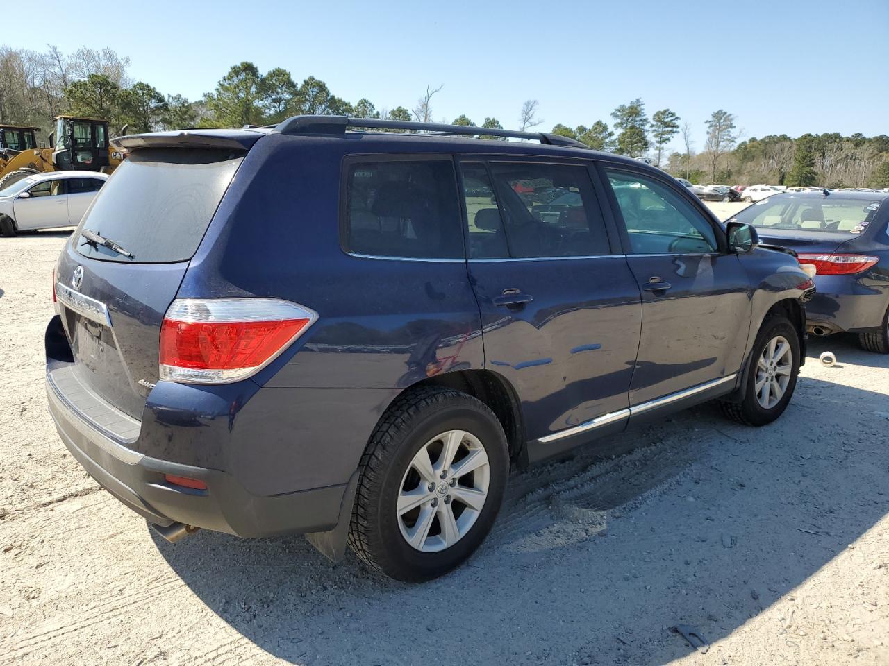2012 TOYOTA HIGHLANDER - Image 3