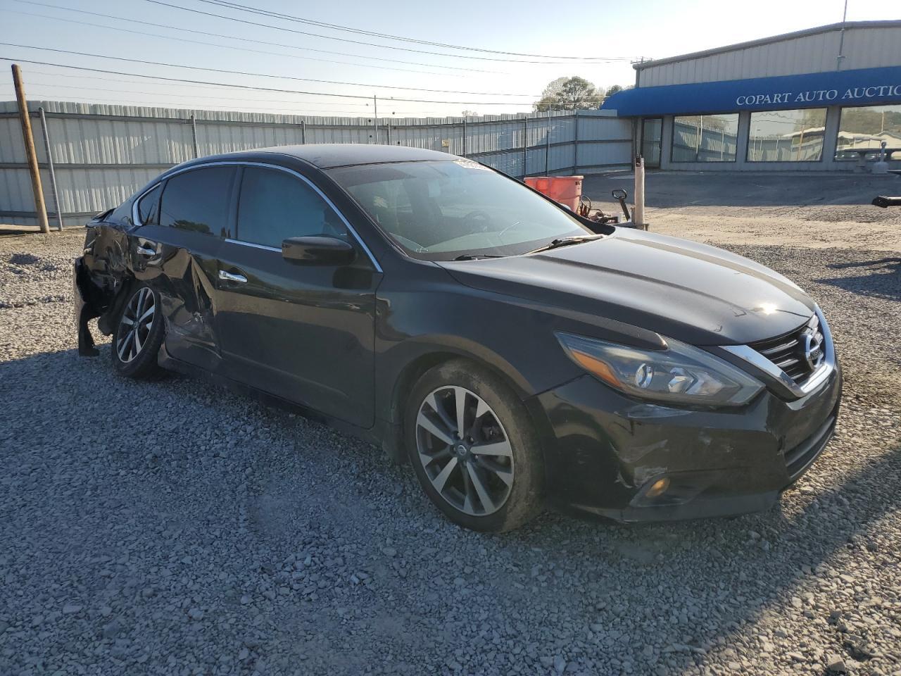 2017 NISSAN ALTIMA 2.5 - Image 4