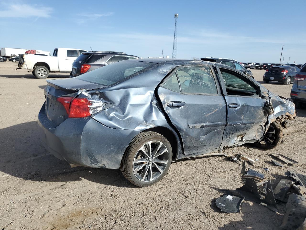 2019 TOYOTA COROLLA L - Image 3