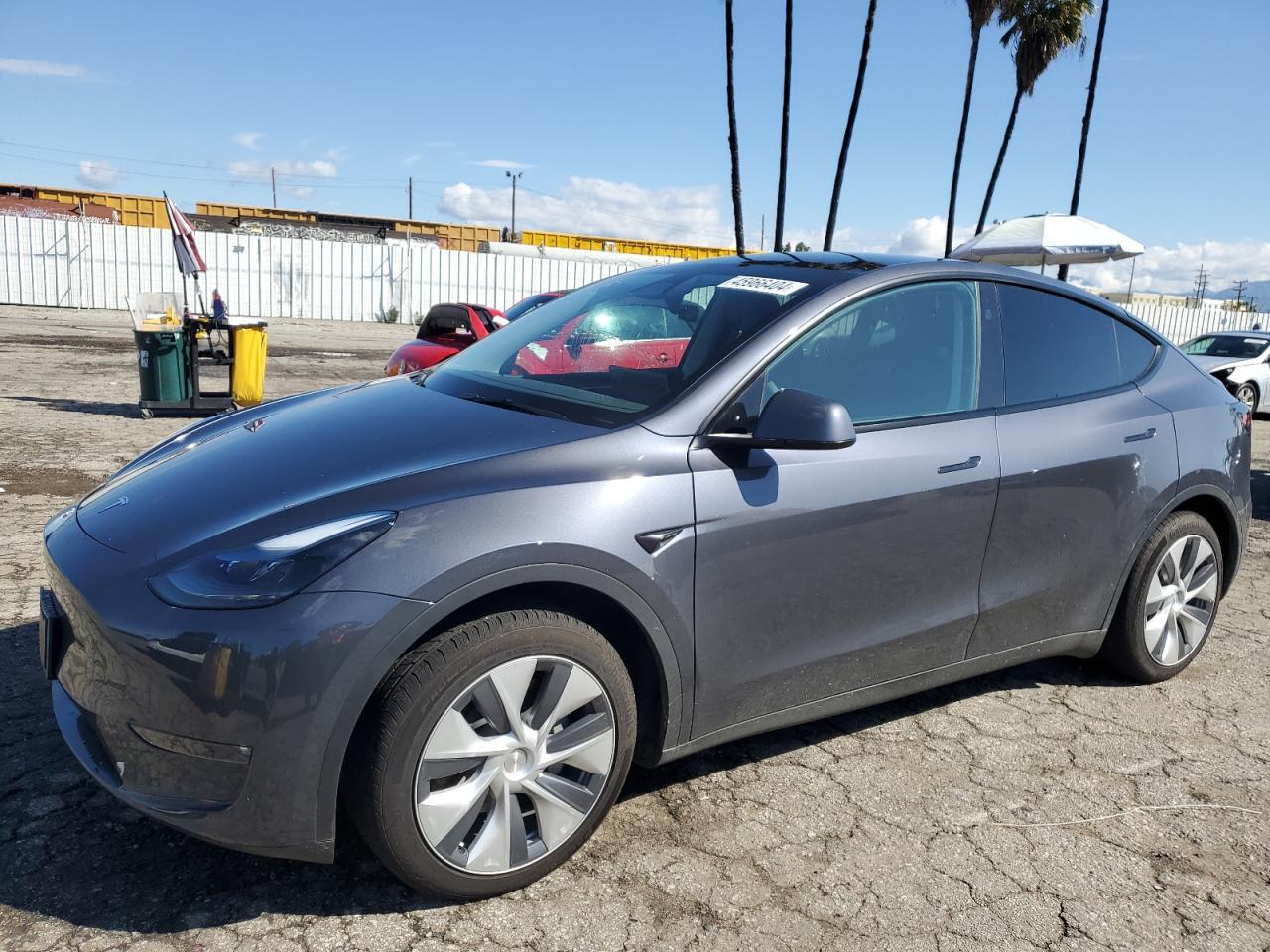 2023 TESLA MODEL Y