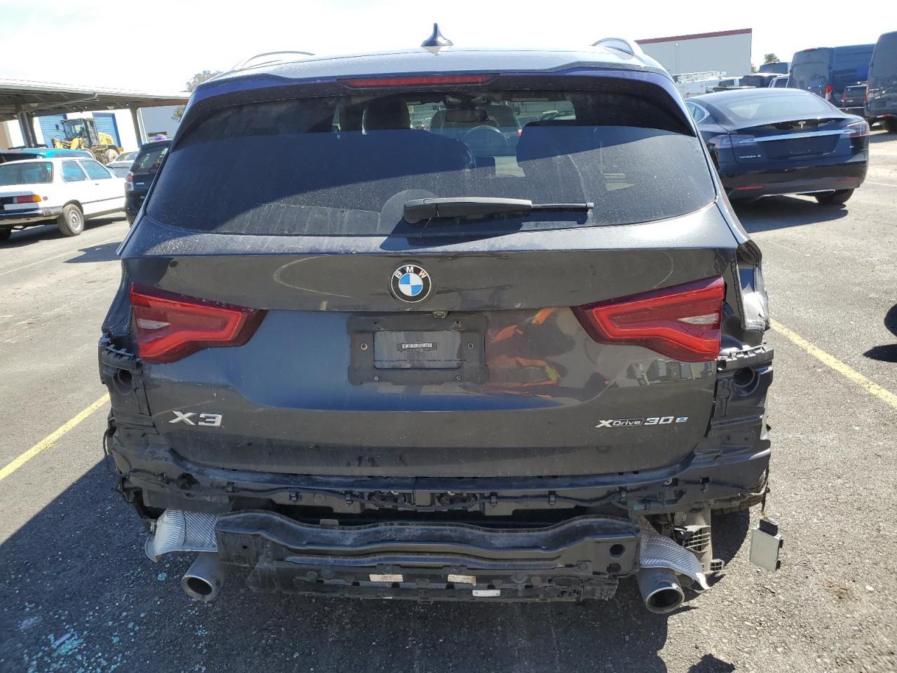 2021 BMW X3 XDRIVE3 - Фото 6